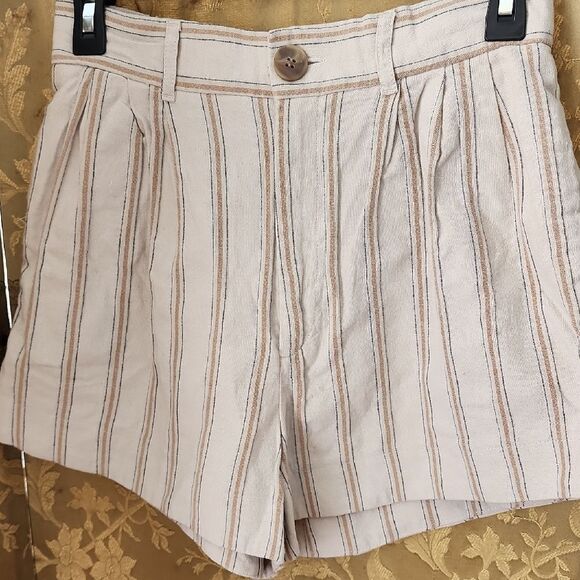 Zara Pants - Zara Neutral Tone Shorts Front Pleat Cotton Blend